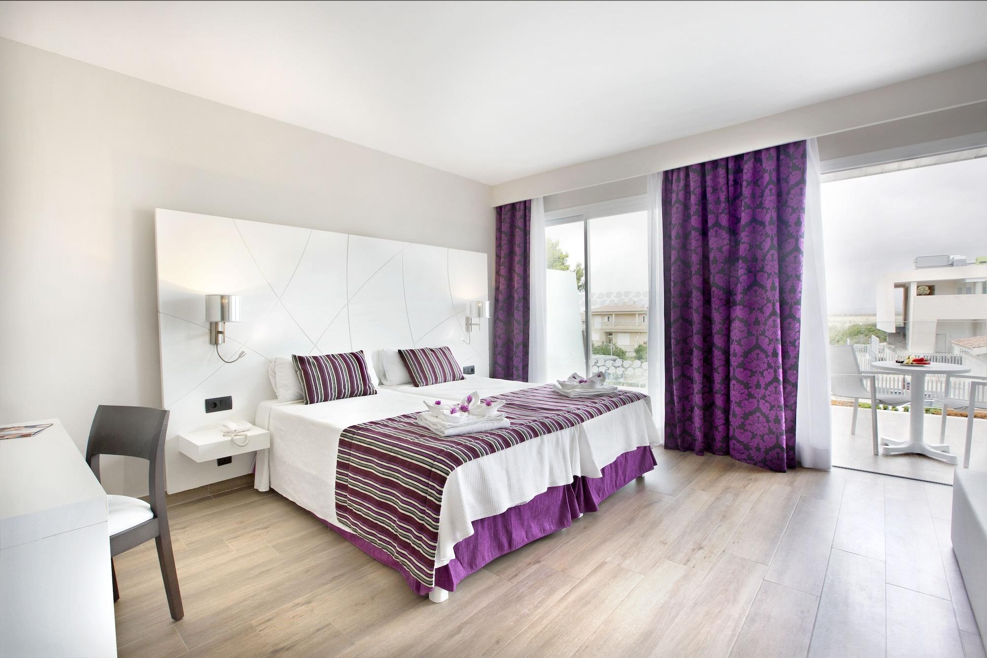 Mar Hotels Playa De Muro Suites Экстерьер фото